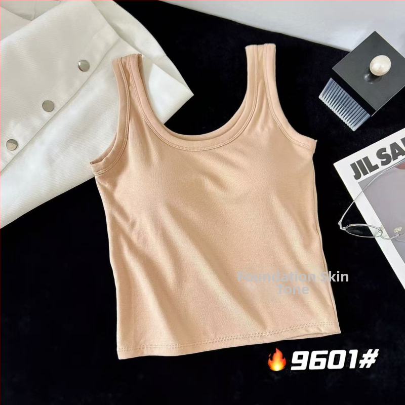 Kremlik ar iebūvētām krūšu spilventiņiem, pūkains kokvilnas audums, 70-80% kokvilnas, 201-250 g/m2 biezums, apaļš kakls, sling stils, rudens 2025