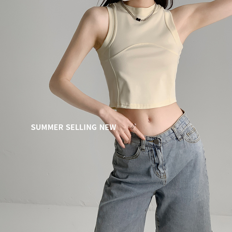 Ženski bezrukavni top u sling stilu – Slim fit (Pamuk 70–80%, Poliester <30%, Duljina 40–50 cm)