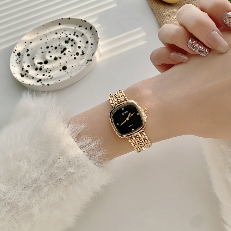 Női kvarc karóra, négyzetes számlap, analóg kijelző, 8 mm vastagság, ötvözet tok