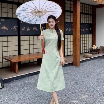 Moteriška suknelė su A linija, liemens išryškinimas, trumpomis rankovėmis, stačios apykaklės, rayon audinys