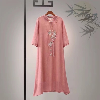 Etninio stiliaus vintage šifono midi suknelė su siuvinėjimu, mygtukinis apykaklė, 3/4 rankovės, laisvas liemuo