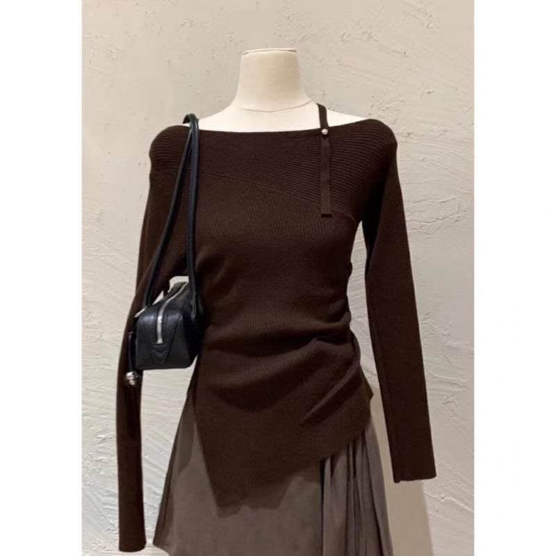 Тениска с плетен дизайн за есенно-зимно време, вискозна материя, без ръкави, бродерия, оверсайз кройка, яка с една линия, къс модел (дължина 40–50 см)