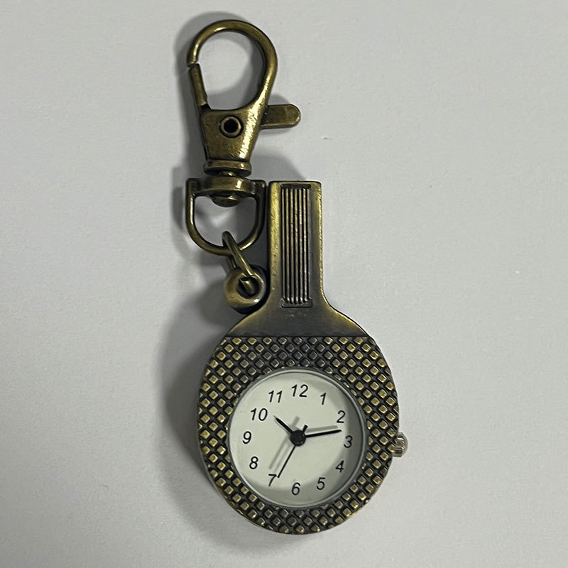 Kišeninis laikrodis – pakabukas: kvarcinis mechanizmas, Huachen, titano lydinio korpusas, apvalus cifernik, rodyklės ir skaitmenys