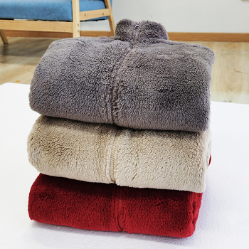 Sieviešu mētelis ar rāvējslēdzēju, polar fleece oderē, stāvošs apkaklis, brīvs piegriezums, vidēja garuma, 90–95% poliester