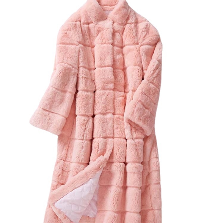 Ilgas moterų kailio imitacijos paltas su aukštu apykakle, miesto stiliaus, ruduo 2023