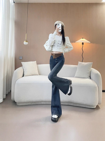 Traperice od denima visokim strukom, bootcut sa blagim širenjem, duljina do poda, debele denim s 70–80% pamuka