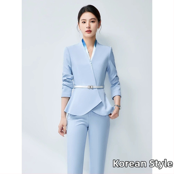 Sieviešu divdaļīgs biroja kostīms, rudens 2024, poliestera audums, 90–95% poliestera šķiedras, midi svārki, garas piedurknes