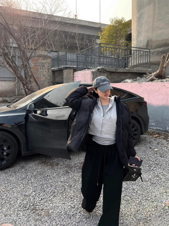 Női hosszú sportnadrág fleece-béléssel, pamut-spandex keverék, laza szabás, állítható derék, cocoon-formájú, téli 2024, japán-koreai lazább stílus