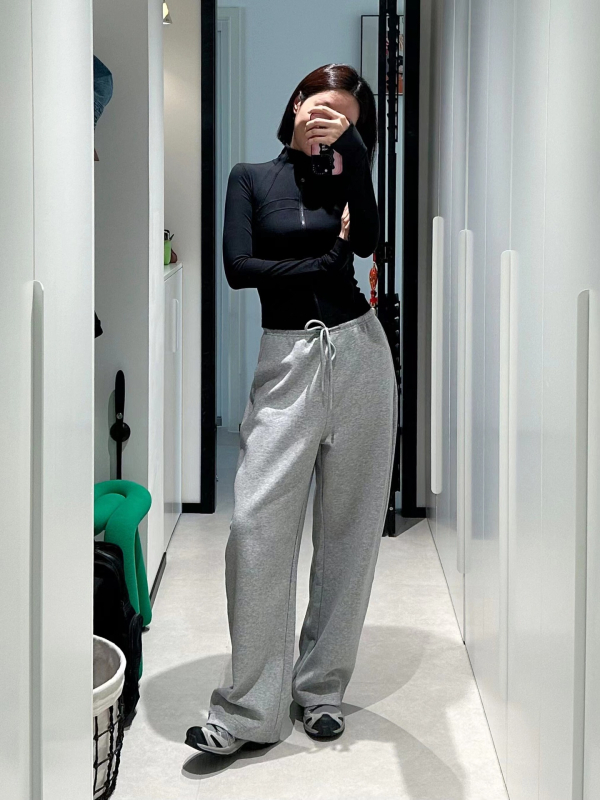 Női hosszú sportnadrág fleece-béléssel, pamut-spandex keverék, laza szabás, állítható derék, cocoon-formájú, téli 2024, japán-koreai lazább stílus