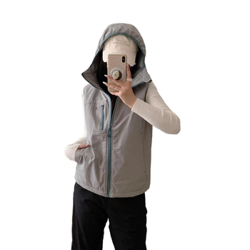 Sieviešu kapucēta veste, 3D raksts, neilona audums, kokvilnas pildījums, rāvējslēdzējs