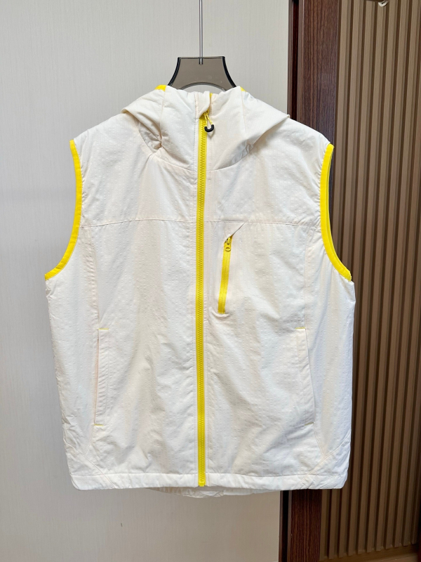 Sieviešu kapucēta veste, 3D raksts, neilona audums, kokvilnas pildījums, rāvējslēdzējs