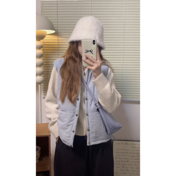 Chenille auduma veste ar kokvilnas pildījumu, apaļā kakla līnija, bez piedurknēm