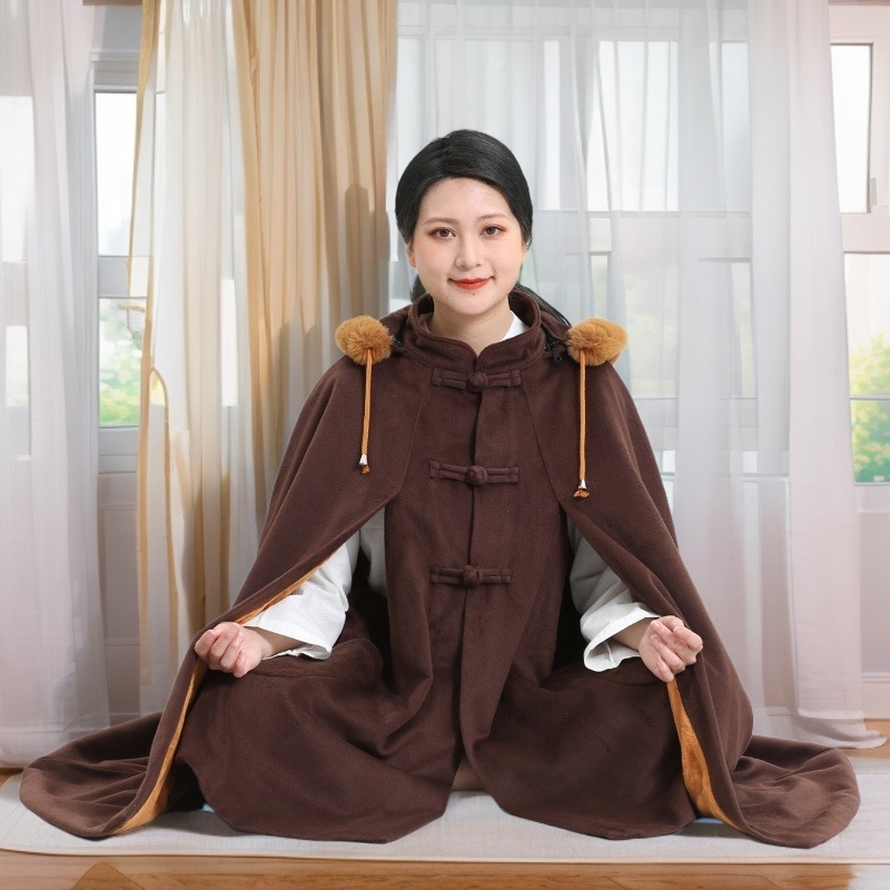 Zen meditativni ogrtač s dvostrukim plišem, tkanina od umjetne vune, poliester 90–95%, jesen 2024