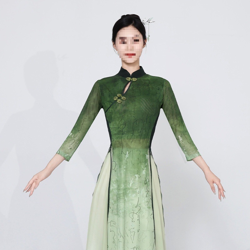 Klasični ples i kaligrafijska izvedba u gradijentnim tonovima, nacionalni stil, novo kinesko qipao od tila za trening i umjetničke ispite, etnički ples, estetika tuša