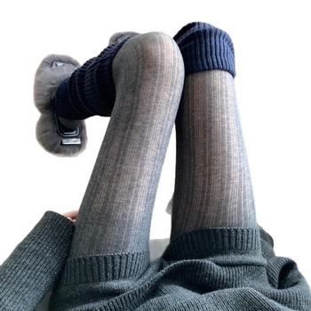 Najlon tajice s nogama — najlon, srednja debljina, nevidljive, protiv odsjaja, protiv trenja; jedinstven uzorak