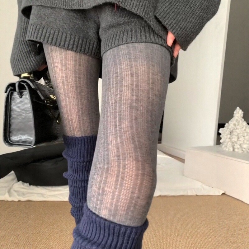 Najlon tajice s nogama — najlon, srednja debljina, nevidljive, protiv odsjaja, protiv trenja; jedinstven uzorak