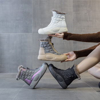 Zimske čizme s debelim potplatom, gornji dio od dvostruke kravlje kože, gumeni potplat, visok kroj čizme, vodootporne