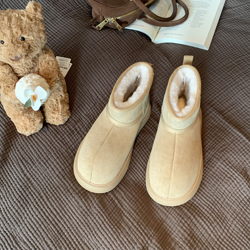 Ženske zimske čizme s slip-on dizajnom, okrugli vrh, unutarnji sloj od umjetnog krzna, debeli gumeni potplat, kratka visina gležnja