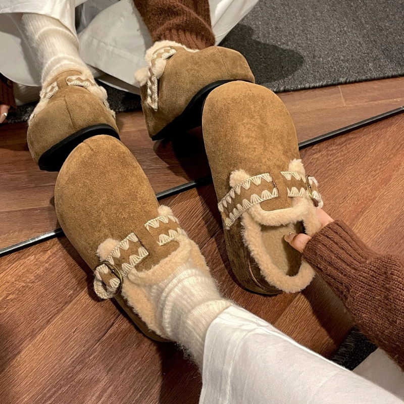 Zimske ženske pamučne cipele s flis podstavom, 3–5 cm visokih pet, gornji materijal: super vlakna, unutarnji dio: umjetni kratki pliš, gumena potplat.