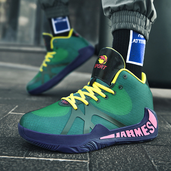 Basketbola kurpes ar augstu augšdaļu; augšdaļa: tīkla materiāls + sintētiskā āda; zole: gumija; elpojošas; pretslidēšanas