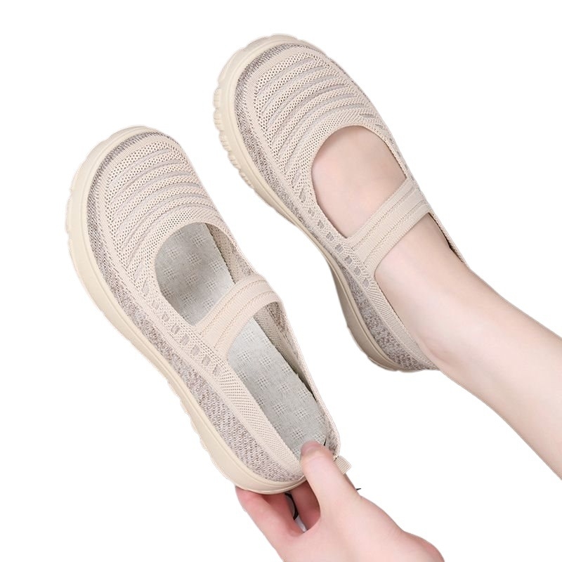 Vīriešu rokām austas slip-on kurpes — tīklota augšdaļa, gumijas zole, vasara