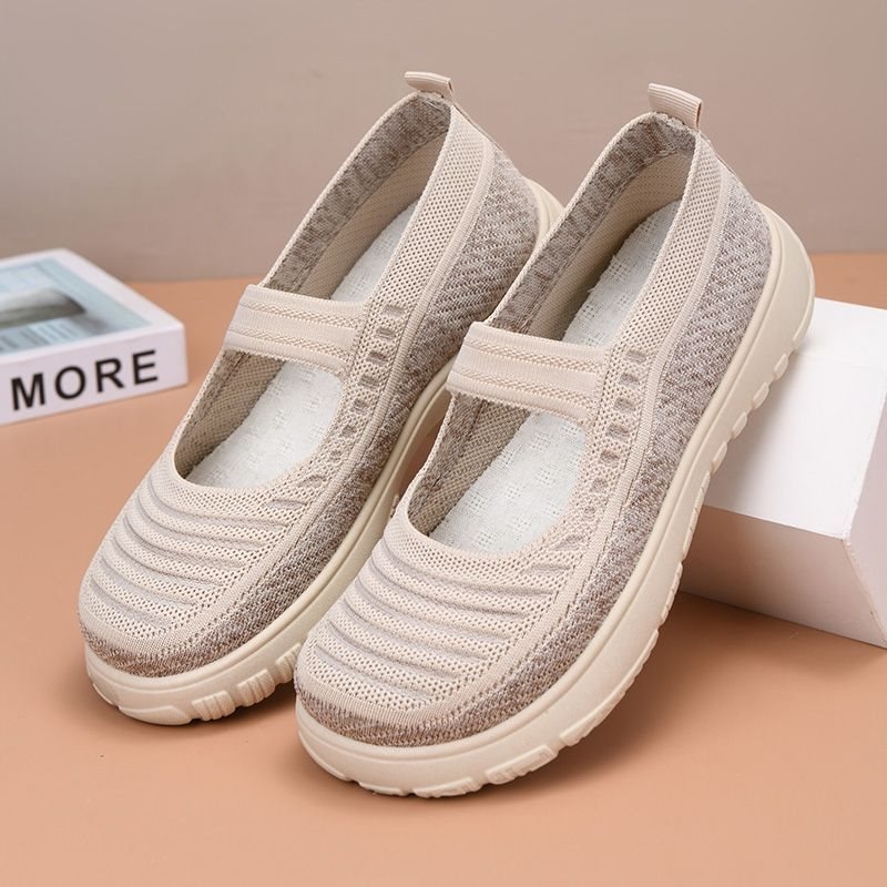 Vīriešu rokām austas slip-on kurpes — tīklota augšdaļa, gumijas zole, vasara