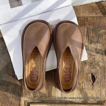 Sieviešu slip-on plakanas kurpes – auduma augšdaļa, gumijas zole, zems profils, ūdensizturīgas, pretslīdošas