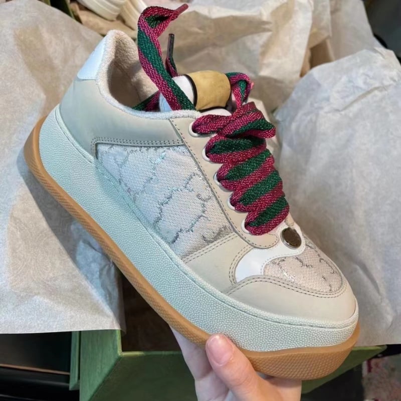 Ženske casual tenisice s debelim đonom, niski gornji dio od platna, vezanje šnura, gumeni potplat, podstava od ovčje kože