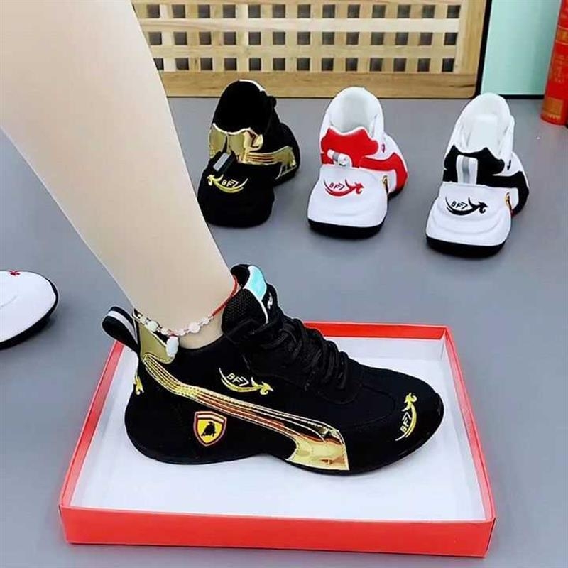 Visoke kožne tenisice s fleec podstavom, izvezenim motivom sretne ptice, mekani đon