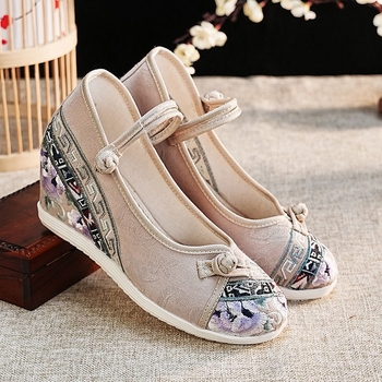 Roku austas auduma kurpes ar izšūtu ziedu rakstu, augšdaļa no džakarda auduma, PVC zole, apaļš purns