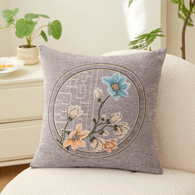 Nordic Chenille párna belső maggal – PP gyapot töltet, növények és virágok mintázat, össztömeg 575 g