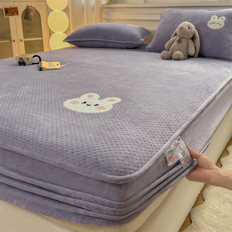 Navlaka za madrac od mliječnog velūra, debeli, quilted, protuklizna, potpuno obuhvaća madrac za krevet od 1,5 m (jesen-zima)