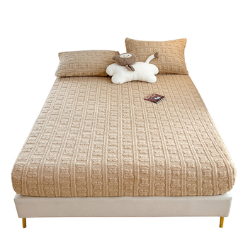 Чаршаф с ластик, milk velvet jacquard, полиестер, реактивно боядисване, едноцветен модел, тегло 1500–2000 g