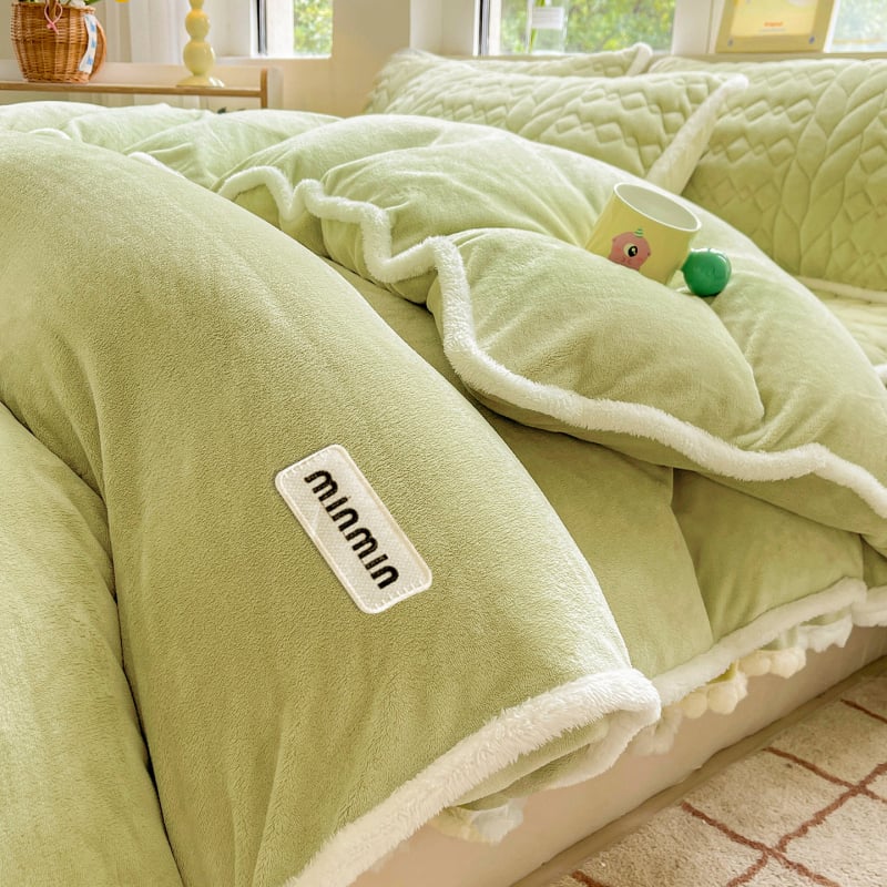 Piimveluurist voodipesukate – 3-osaline komplekt, reaktiivne värvimine, trükitud kude, kaal 300–500 g, kaasaegne minimalistlik stiil