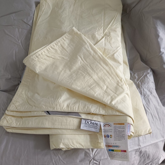 Tekikott — 100% puuvill, Lõngade arv: 100, Kanga kaal: 1000–1500 g, Kudumisprotsess: lihtne kude, Trükkimine ja värvimine: reaktiivne trükkimine ja värvimine