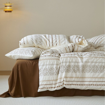 Set posteljine od 100% pamuka, tkan na šarene niti, oprani pamuk, četverodjelni set s navlakom za pokrivač i plahtama, s šarenom izvezom i retro jacquard