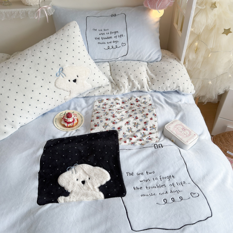 Animirani motiv, A-klasa, plišasti zeka s patch embroidery, mliječni velur, topao za jesen-zimu, četverodijelni set posteljine, dvostrani velur, debei koralni velur navlaka za pokrivač