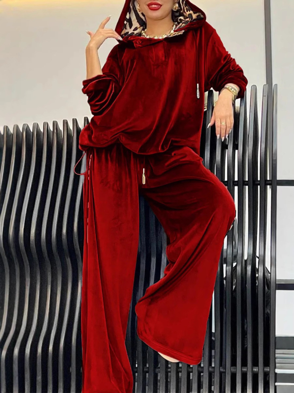 Ženski dvodijelni set: hoodie s kapuljom i hlače s leopardim uzorkom, poliester, digitalni tisak, proljeće 2025