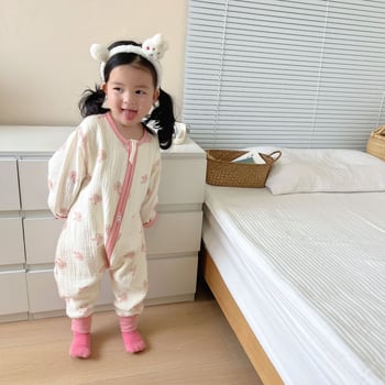 Baba hálózsák hosszú ujjak, elválasztott lábakkal – minden évszakra, 95% pamut anyag, pamut bélés, pamut töltőanyag, vastagított, mesefigurás minta