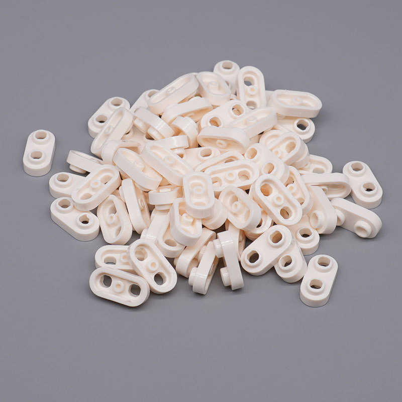 Ръчно изработена конструкция с малки части: овална плоча с две дупки и заоблени ъгли, пластмасова, съвместима с 35480 компоненти, за възраст 15–35 години