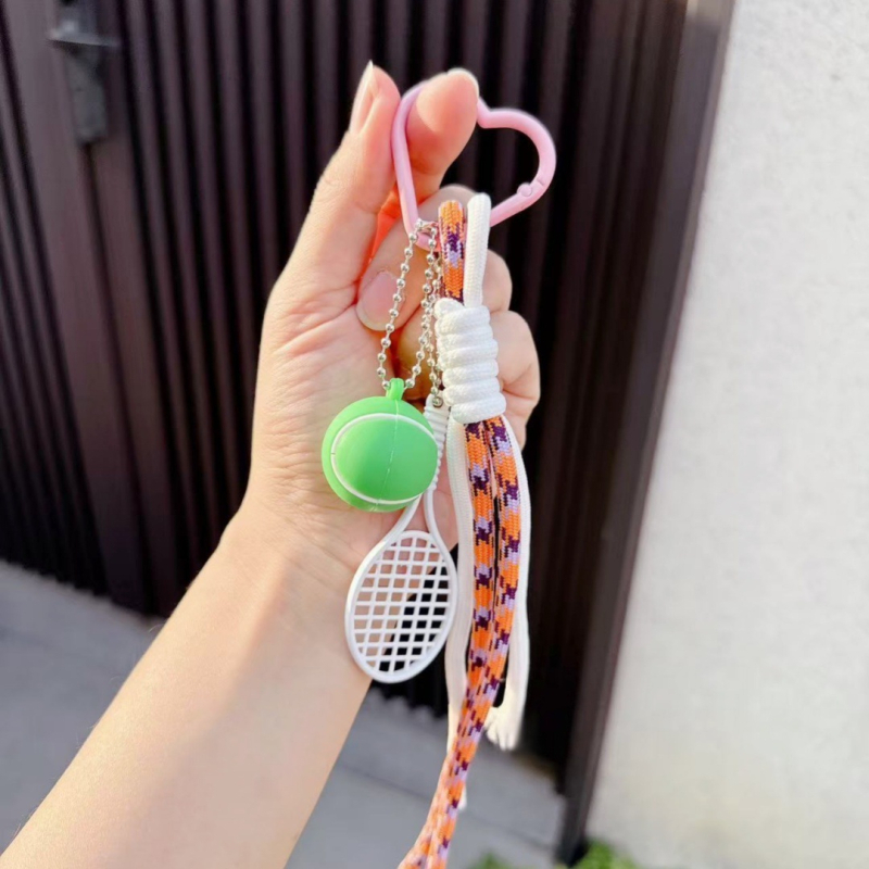 Vertical ключодържател с вързано въже, MIU стил, универсален дизайн, материал: Soft glue