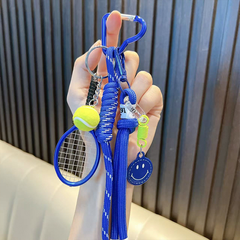 Woan Цветен ключодържател за тенис с карабинер – ABS материал, карикатурен стил, за чанта/раница