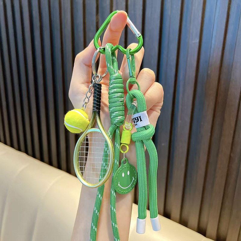Woan Цветен ключодържател за тенис с карабинер – ABS материал, карикатурен стил, за чанта/раница