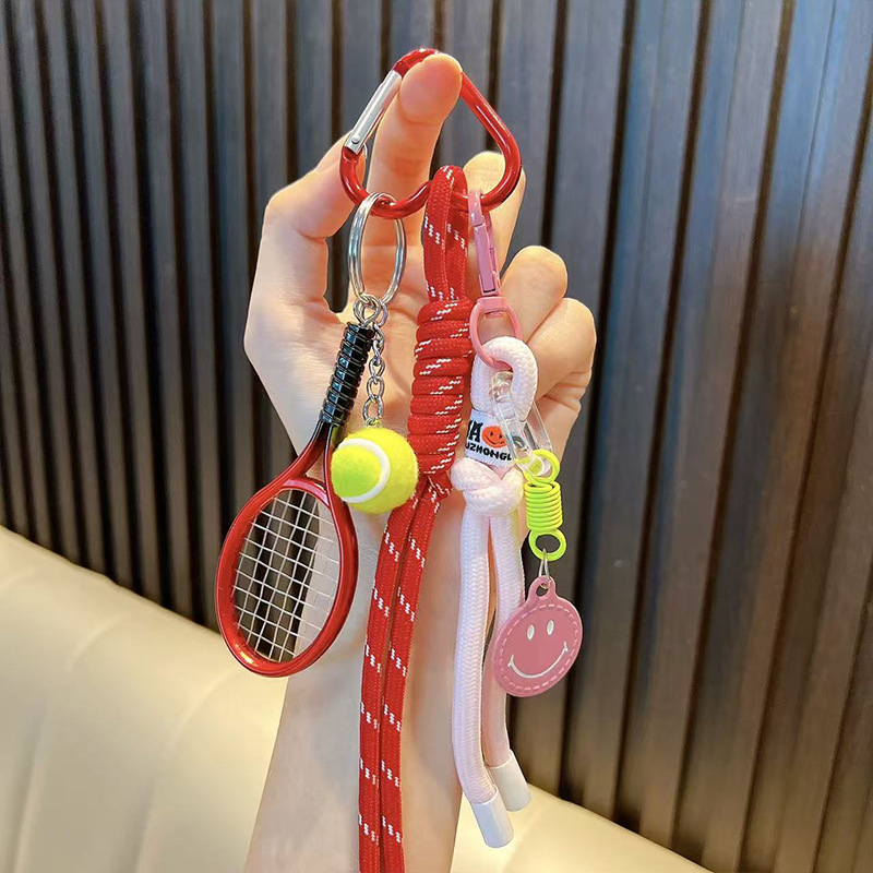 Woan Цветен ключодържател за тенис с карабинер – ABS материал, карикатурен стил, за чанта/раница
