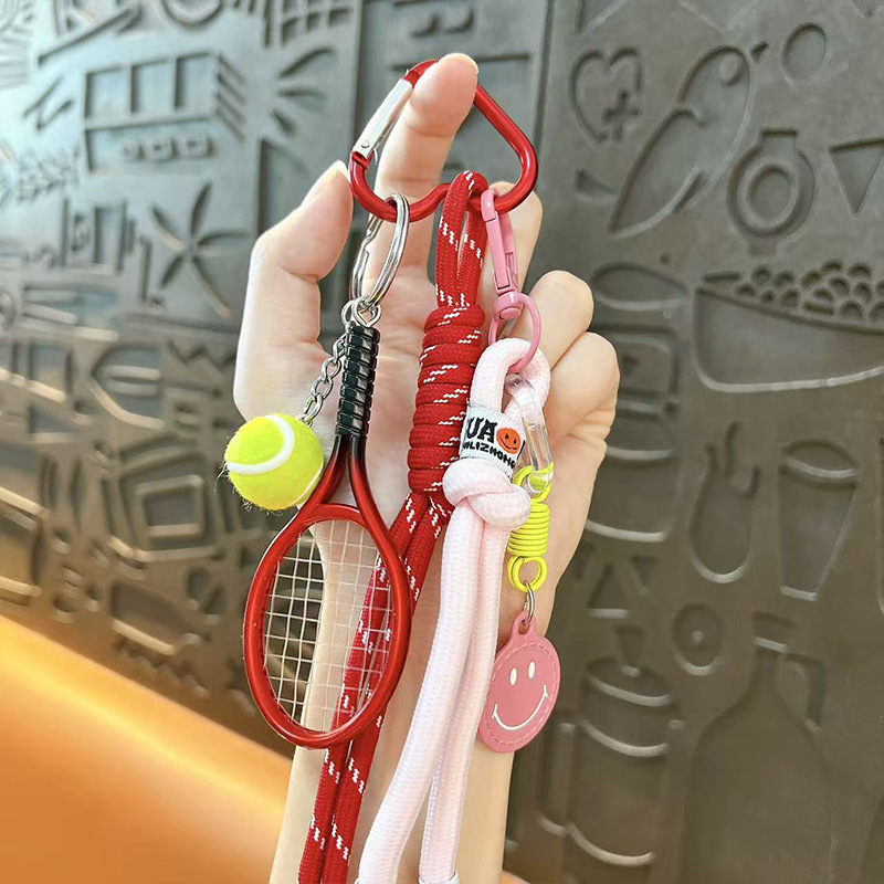 Ključevni privjesak s tenis temom, sportska serija, sladak stil (ABS materijal, poklon za vjenčanje, rođendan, završetak studija)