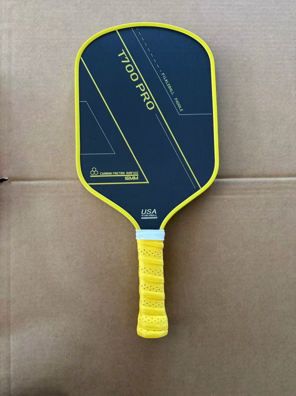 Hengzhong T700 karbonska vlakna pickleball raketa, 230 g