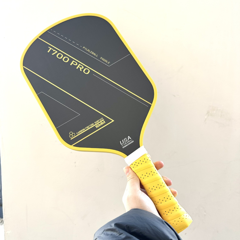 Hengzhong T700 karbonska vlakna pickleball raketa, 230 g