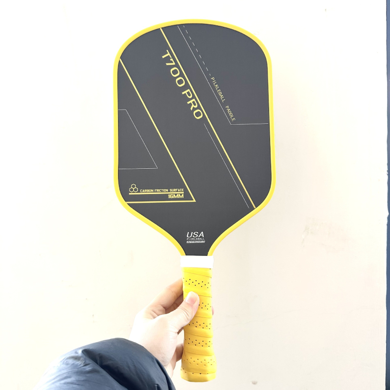 Hengzhong T700 karbonska vlakna pickleball raketa, 230 g