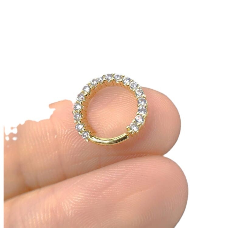 Unisex nosies žiedas iš vario su cirkonio kristalais, apvalus dizainas, elektroplatavimas