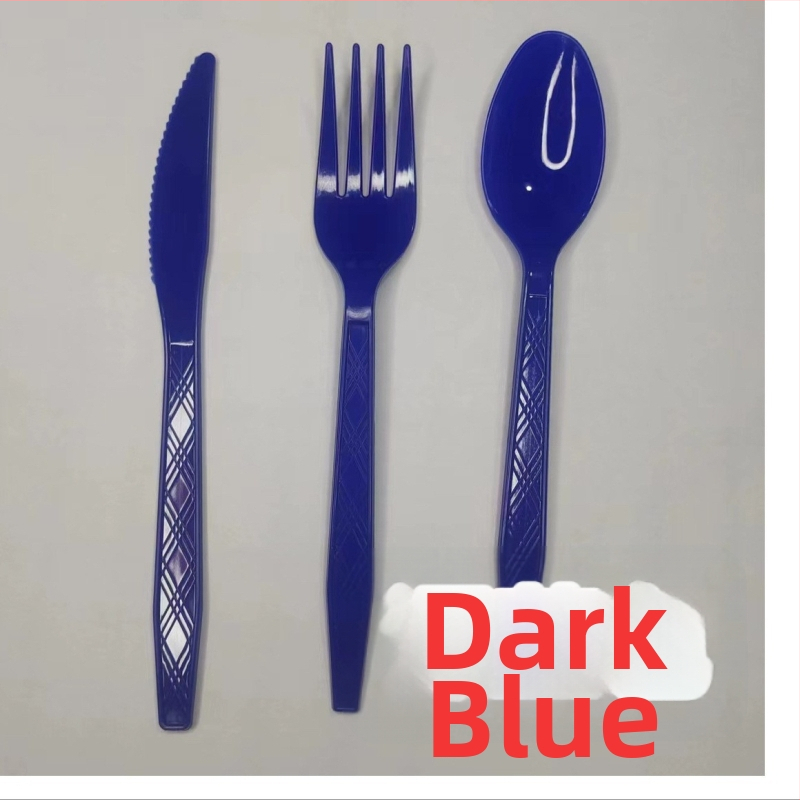 Ledus hokeja dzimšanas dienas galda piederumi – papīra šķīvji, salvetes, galdauts; hokeja tēma